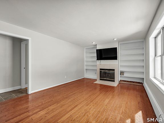 3rd image of 4 Copper Ridge Circle #4