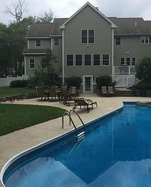 2nd image of 30 Grey Ln