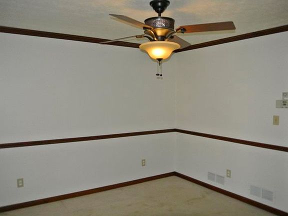 4th image of 1774 Cum Laude Way