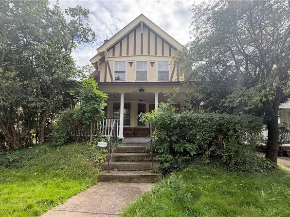 3326 Berkshire Rd, Cleveland Heights, OH 44118