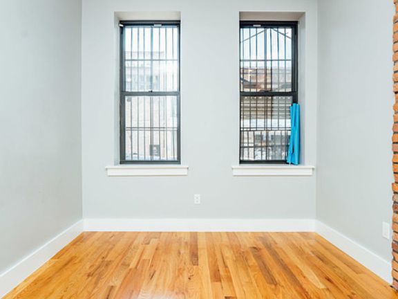 5th image of 900 Flushing Ave #4