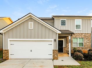 372 Hamilton Pointe Dr, McDonough, GA 30253