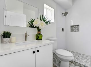 6756 Ben Ave, North Hollywood, CA 91606