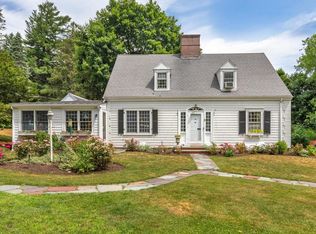 1 Lantern Ln, Winchester, MA 01890