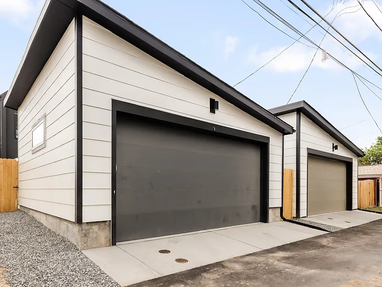 2280 S Bannock St — Photo 42