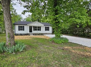 308 Ledbetter Rd, Shelbyville, TN 37160