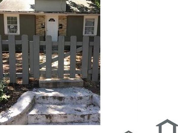 703B Park Ave