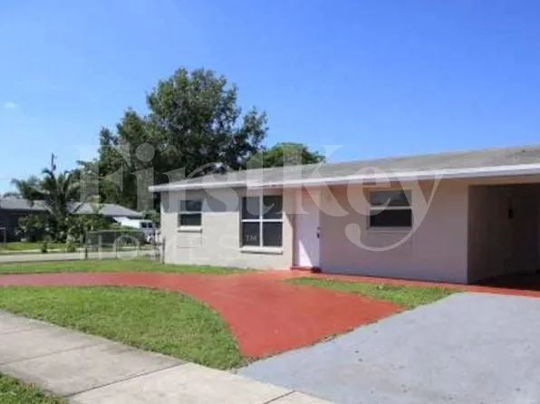 1751 NW 35th Way, Fort Lauderdale, FL 33311