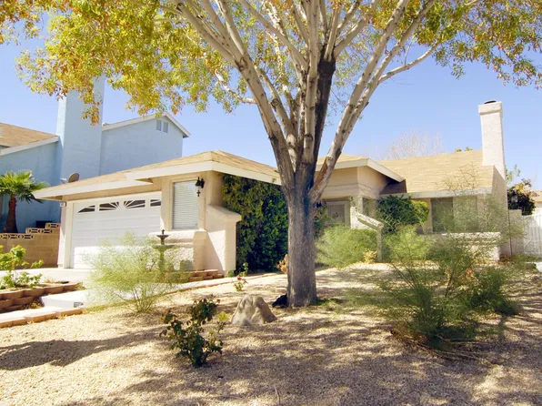 857 Bergamont Dr, Henderson, NV 89002