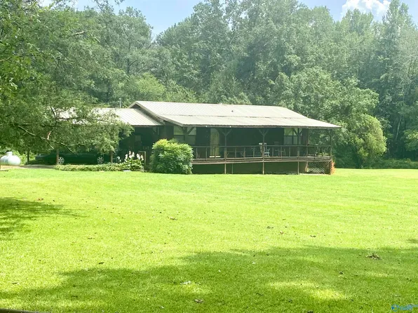 2289 Mountain View Dr, Attalla, AL 35954