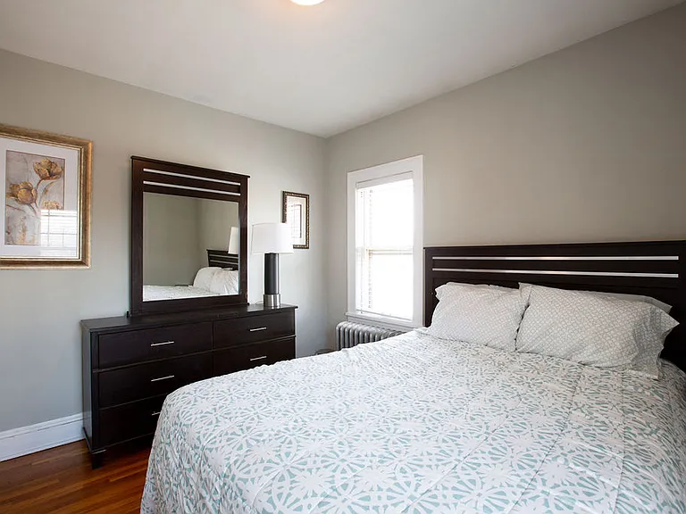 3229 Garfield Ave #202 — Photo 11