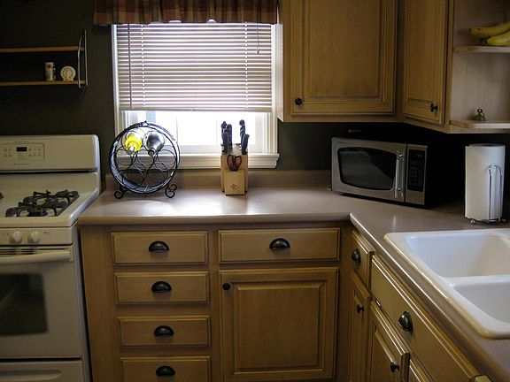 3rd image of 5622 Kingsley Dr