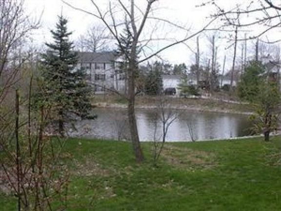 4th image of 1604 Stoney Run Cir #1604