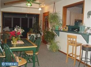 368 W Graisbury Ave, Audubon, NJ 08106