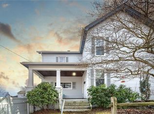 821 Fleming St, Coraopolis, PA