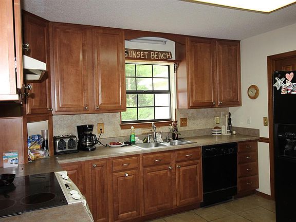 5th image of 1312 Calcutta Dr