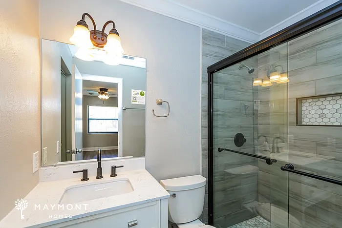 2302 Maple Hill Dr — Photo 8