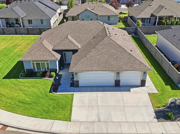 7007 W 28th Ave, Kennewick, WA 99338