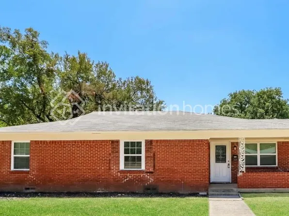 310 E Huitt Ln, Euless, TX 76040