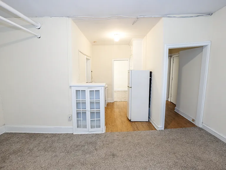 Santa Rosa Apartments — Photo 7