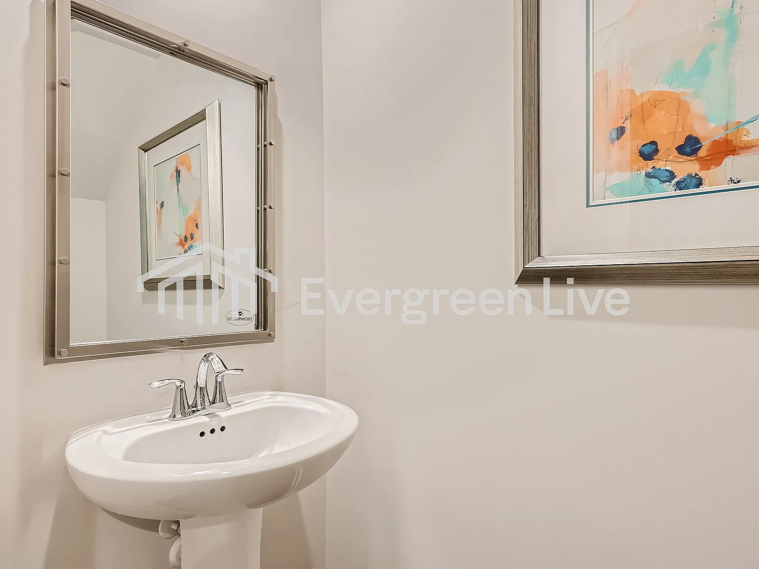 4 bed, 2.5 bath, 1955 sqft, $1,945 — Photo 4