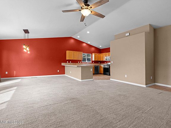 5th image of 408 Fort Sutter Blvd