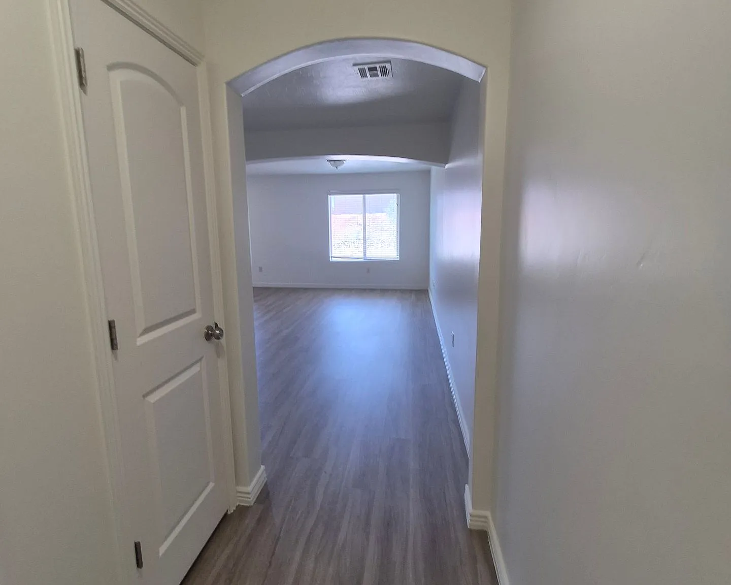 3 bed, 1868 sqft, $1,750 — Photo 4