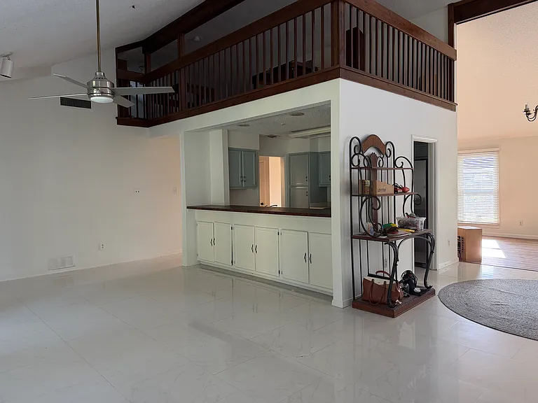 48 Traminer Dr — Photo 15