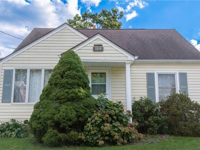 2219 Forest Ave, Niagara Falls, NY, 14301