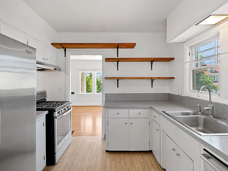 4706 SE 28th Ave — Photo 19