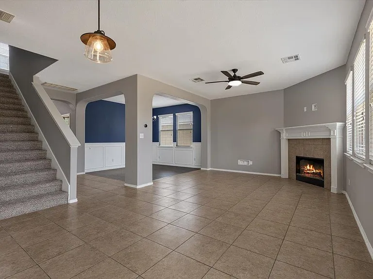 108 Quarry Ln — Photo 6