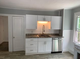 9 School St APT 4, Westerly, RI 02891