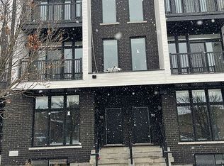 188 Angus Dr #20, Ajax, ON L1S 0G5