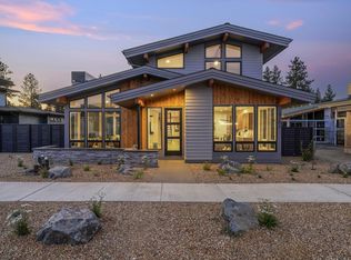 3202 NW Strickland Way, Bend, OR 97703