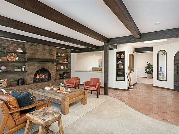 2nd image of 1228 Oasis Dr