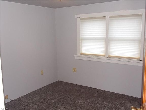 5th image of 528 Miami Ave