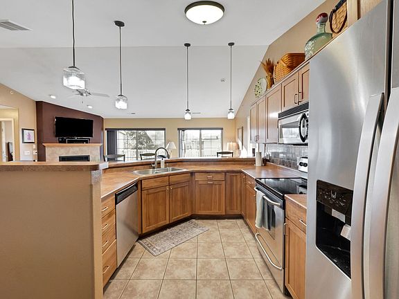 2nd image of 670 E Lake Ave #208