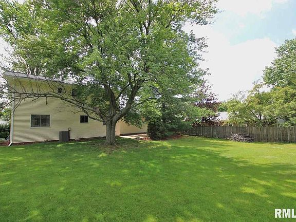 5th image of 3015 W Gilbert Ave