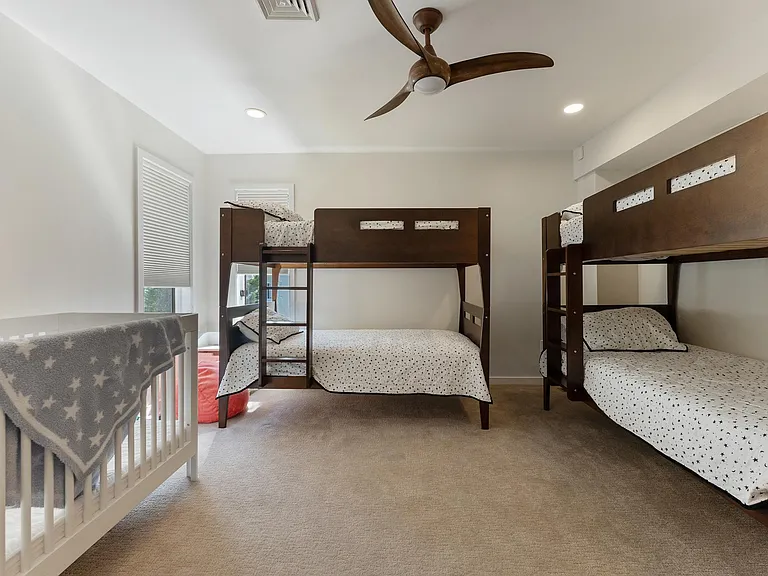 7600 Bayshore Dr — Photo 31