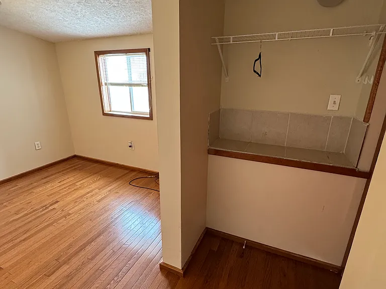 218-220 Lafayette St #220-1 — Photo 10
