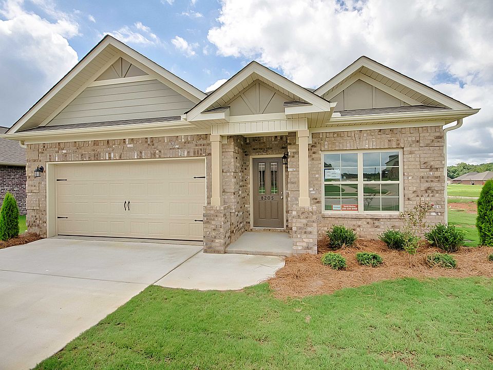 1st image of 7625 Ashor Dr NW