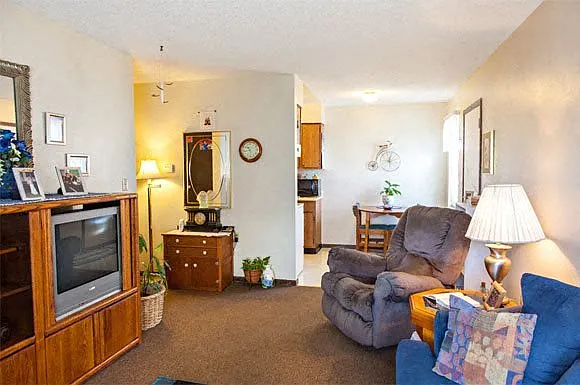 2440 Clinton St #2440 — Photo 9