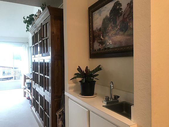 5th image of 635 Larkspur Plaza Dr #635