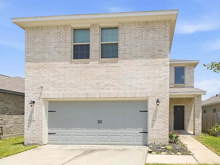 24710 Russet Bluff Trl — Photo 2