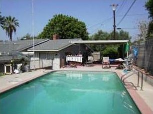 3rd image of 160 S Vecino Dr