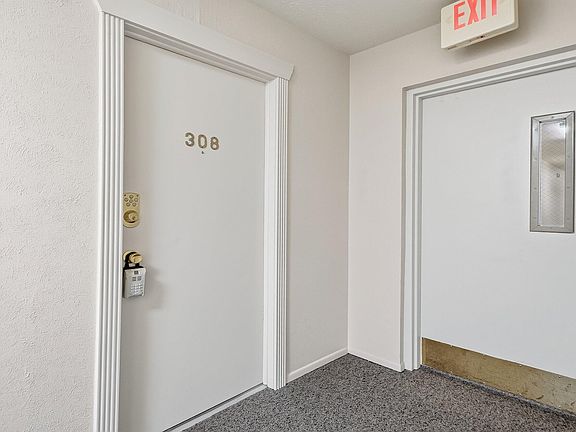 3rd image of 223 N Shore Dr APT 308