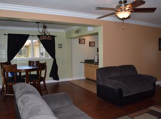 8283 San Vicente Ave, Riverside, CA 92504