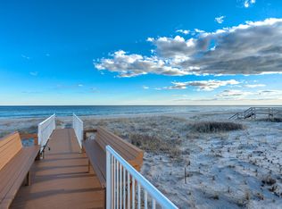 819 Dune Rd, Westhampton Beach, NY 11978