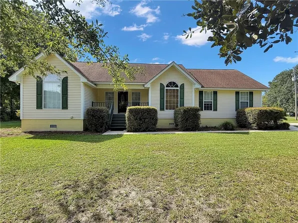122 Tupelo Cir, Brunswick, GA 31525
