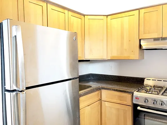 Rented by NY Space Finders Inc. | media 3